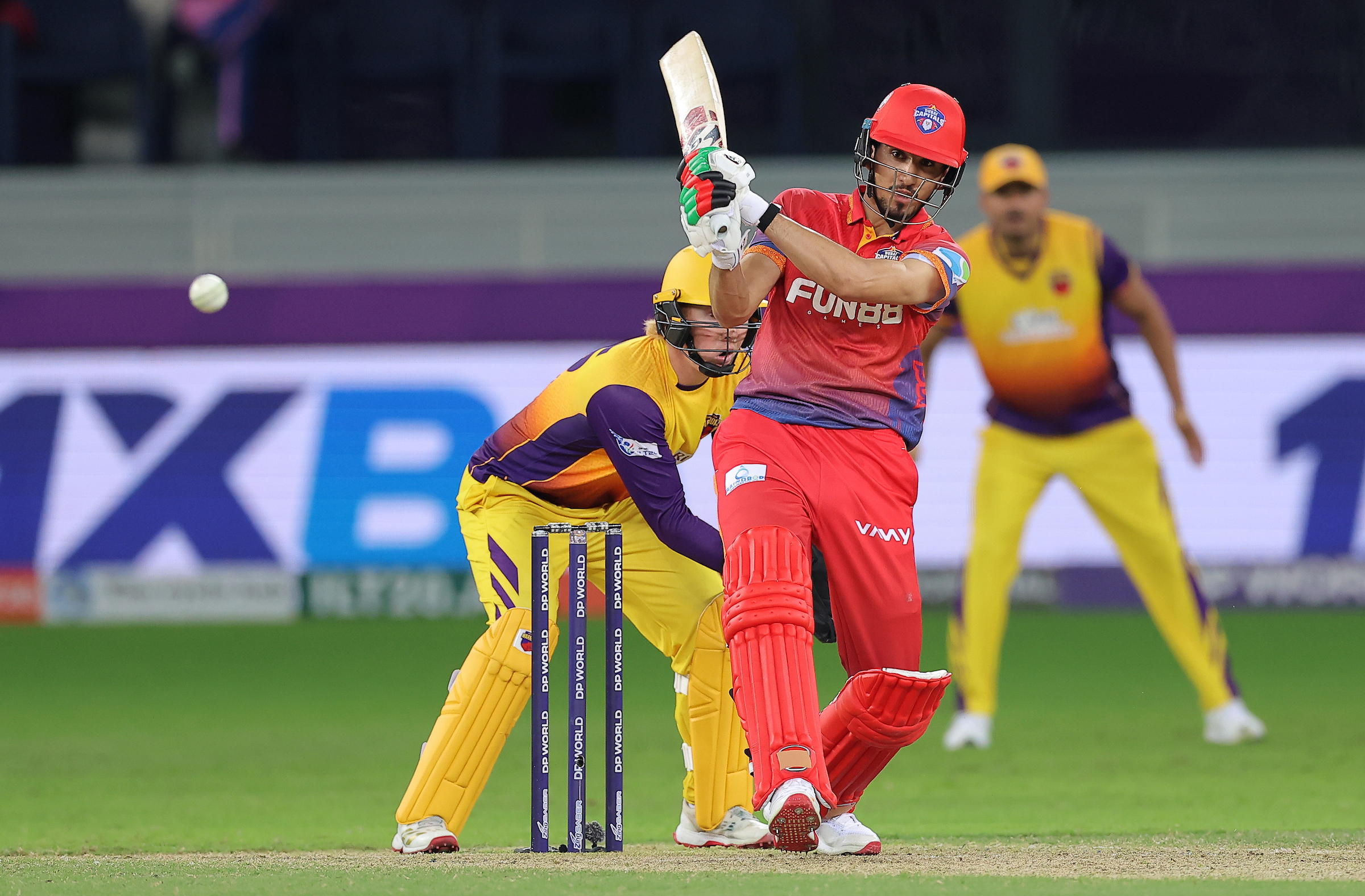 Dubai Capitals assert authority in 63-run win over Sharjah Warriorz 